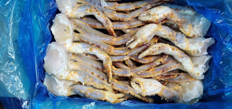 生冻帝王蟹脚、饱满好、中西餐、日料火锅都可用、全国发货。