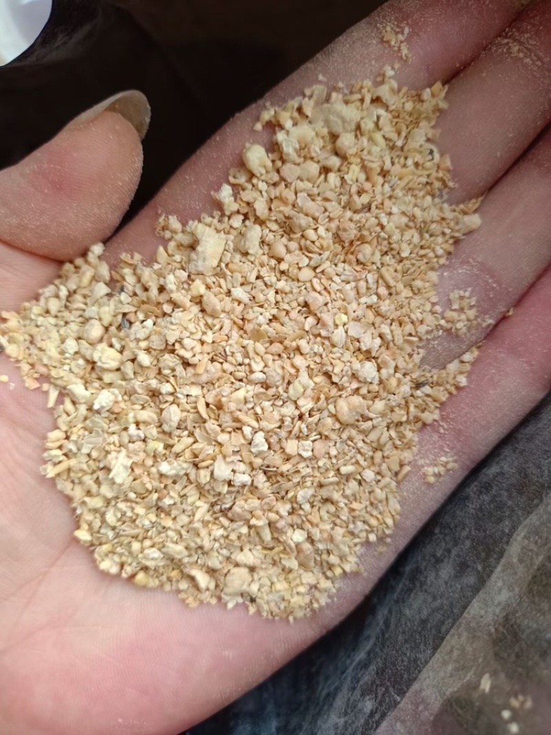 豆粕片粕适合用于牛羊猪鸡鸭鹅