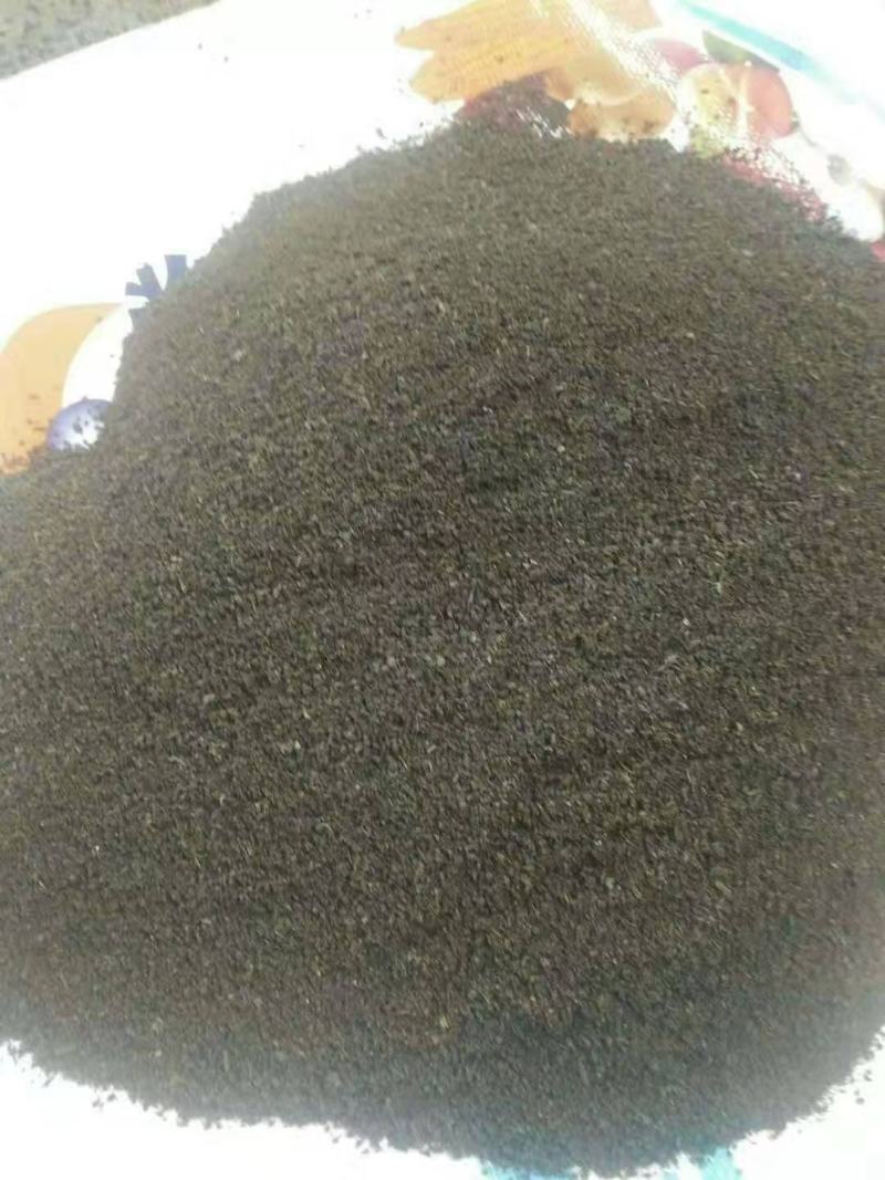 生物有机肥调理土壤，盐碱板结酸化促进土壤团粒结构