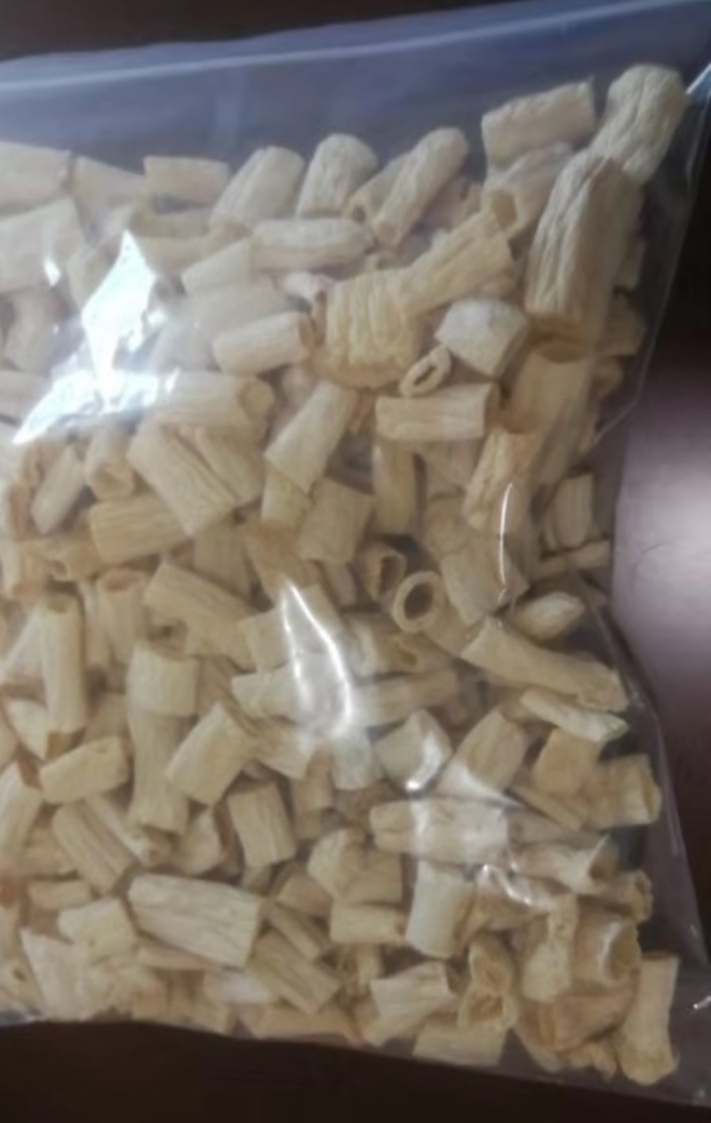 红托竹荪段，（成品剪段）泡发即煲汤，贵州竹荪。