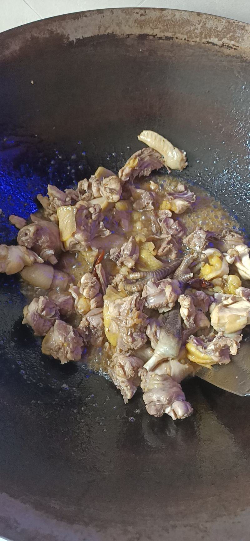 东北纯小笨鸡鸭鹅笨鸡蛋有想合作的可随时联系我洽谈合作伙伴