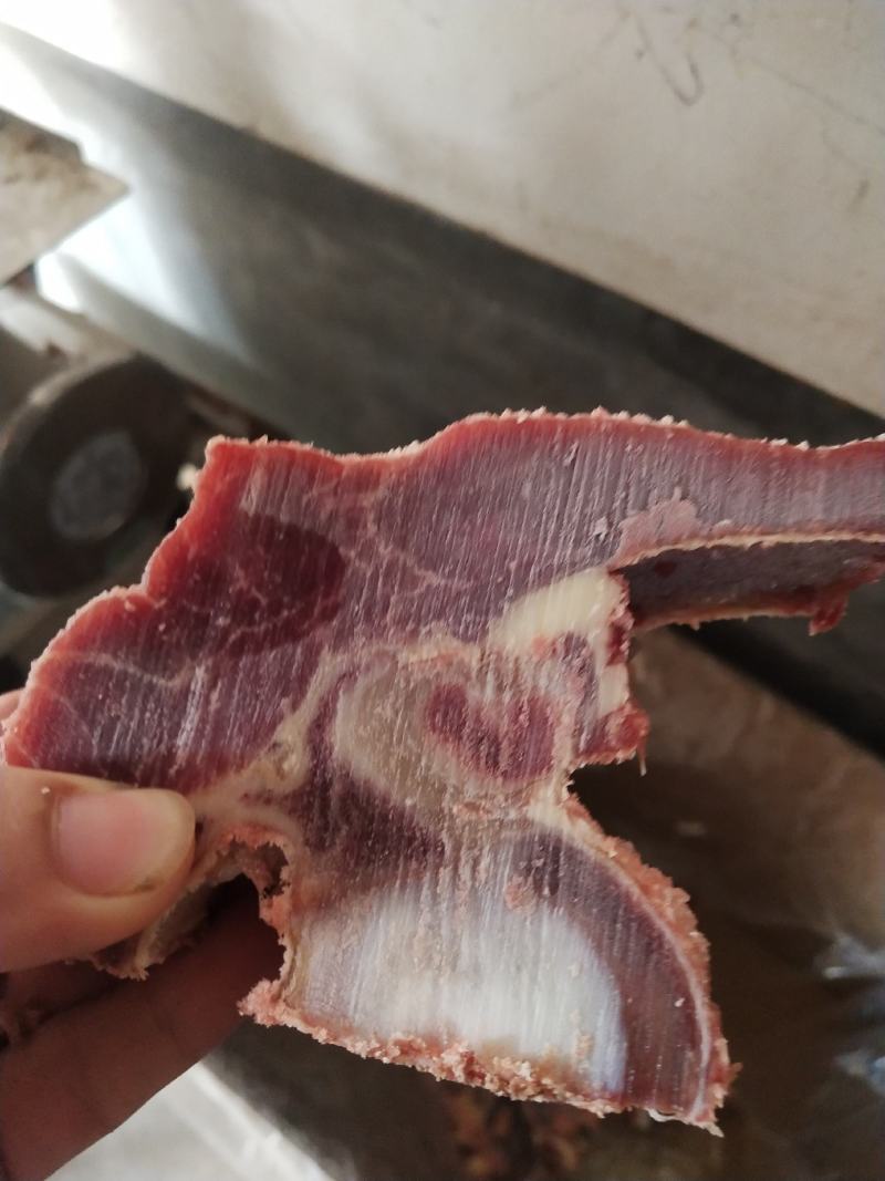 多肉牛脊骨，价格实惠，厂家直销一手货源，