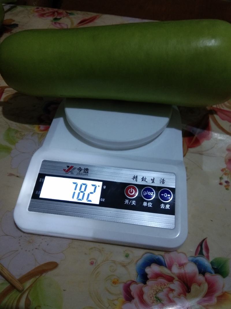 精品瓠瓜，颜色绿，条型好，单个重1到1.5斤，基地直发，