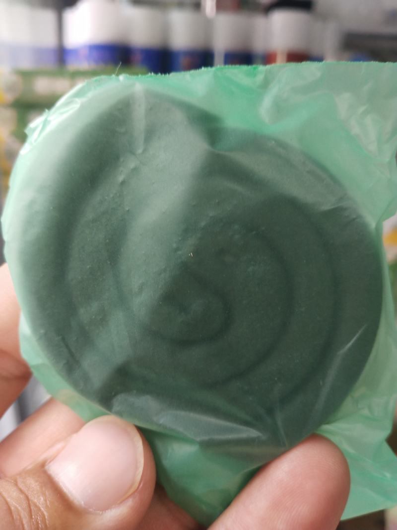 驱杀蟑螂蟑香右旋苯醚氰菊酯含量：专杀蟑螂