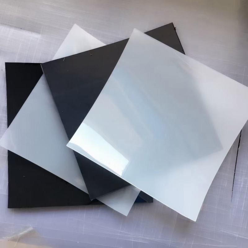 土工膜生产厂家黑薄膜土工膜蓄水池鱼塘藕池虾池防渗防水膜