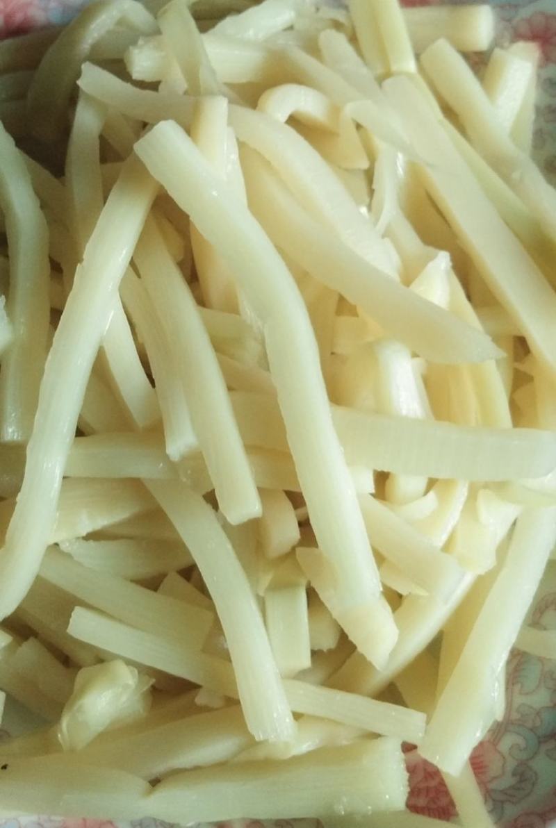酸笋丝老坛酸笋，竹笋干笋西牛麻竹笋柳州螺蛳粉专用食材