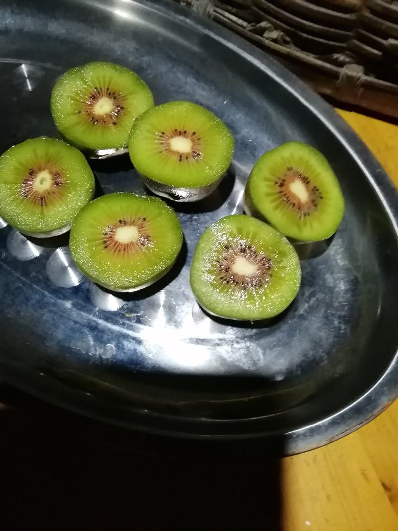 红心猕猴桃大山深处远离污染