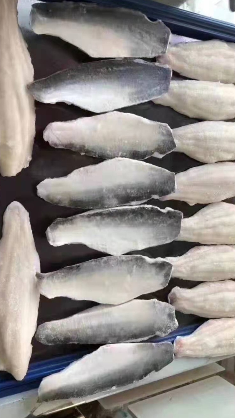 产地直发巴沙鱼柳，带皮巴沙鱼柳，一件20斤