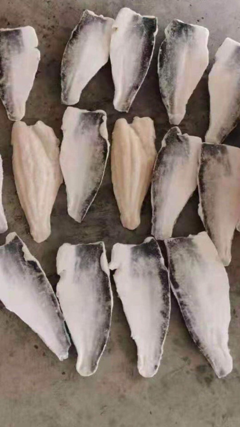 产地直发巴沙鱼柳，带皮巴沙鱼肉，一件20斤