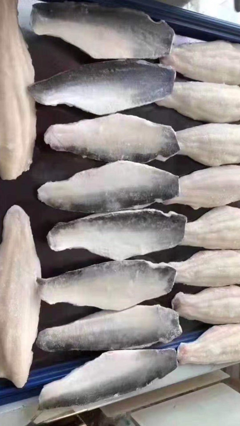 产地直发巴沙鱼柳，带皮巴沙鱼肉，一件20斤