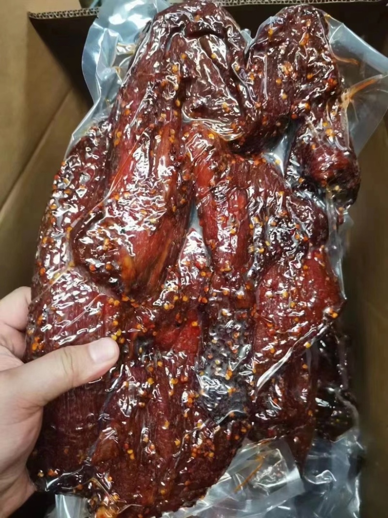 麻辣五香大块肉/批发零售一件代发厂家直供现货供应