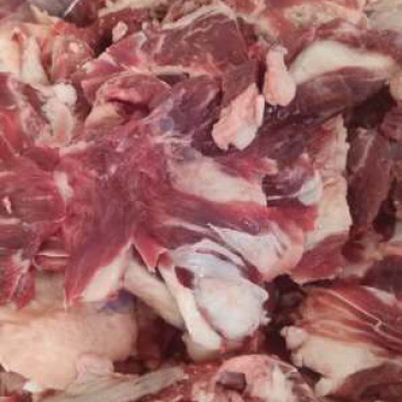 纯干牛碎肉，一手货源，厂家直销，常年加工。