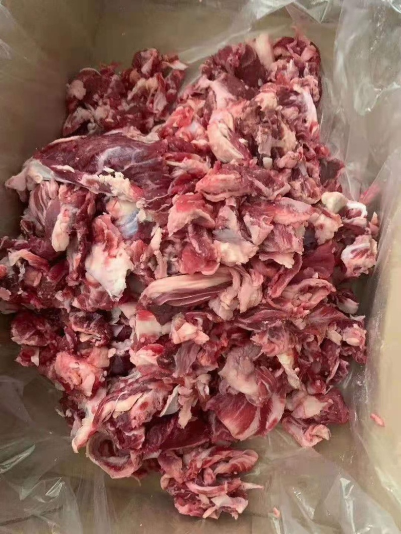 纯干牛碎肉，一手货源，厂家直销，常年加工。