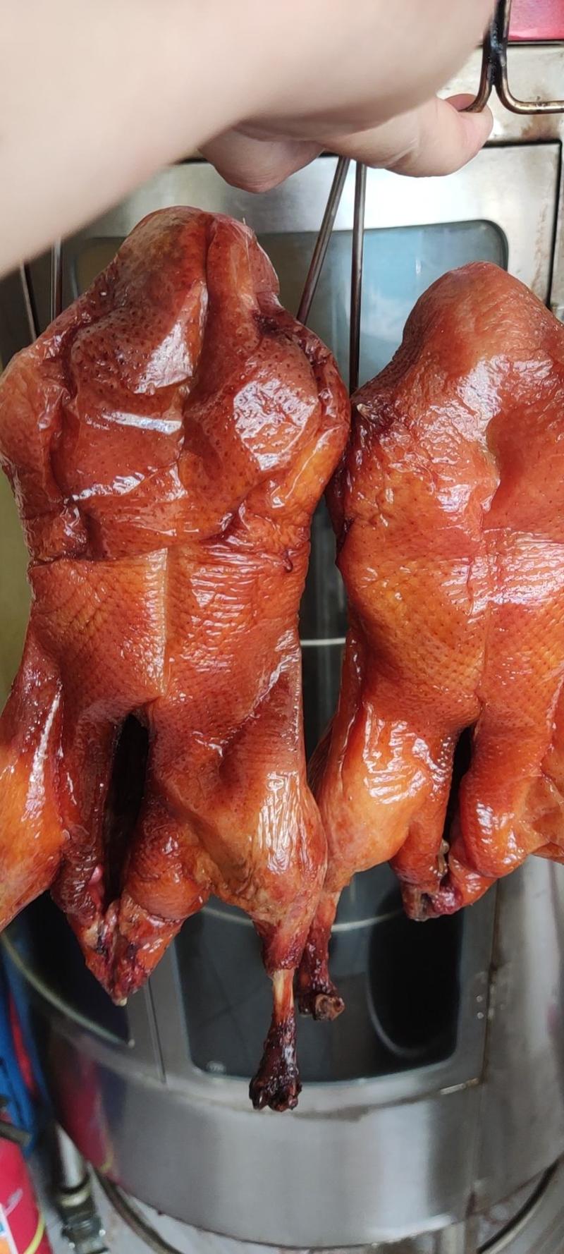 买烤鸭胚送烤炉，挂炉烤熟直接卖，脆皮烤鸭，北京烤鸭供应链