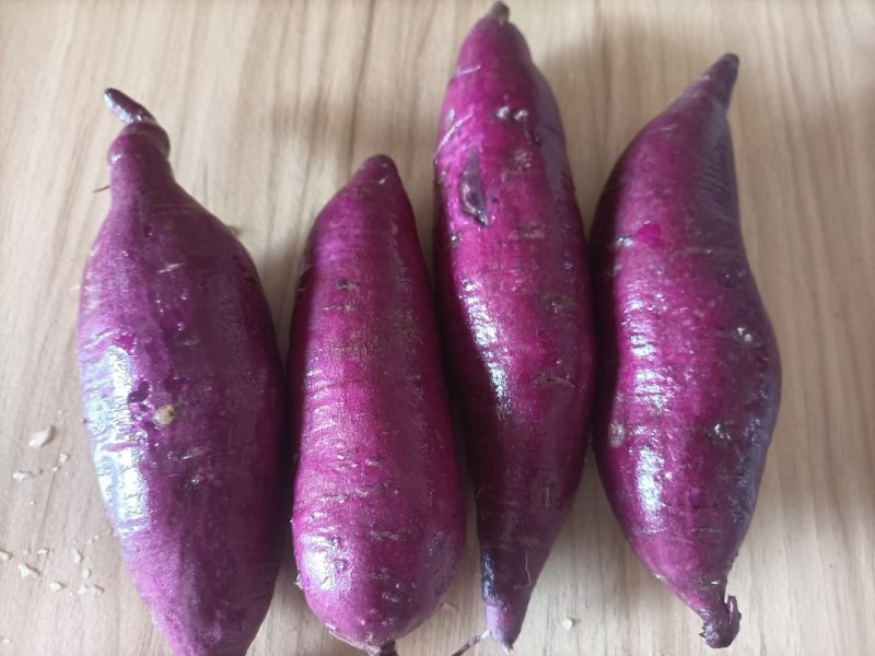 紫薯，正宗湖北宜城花叶紫薯，口感细腻，面甜