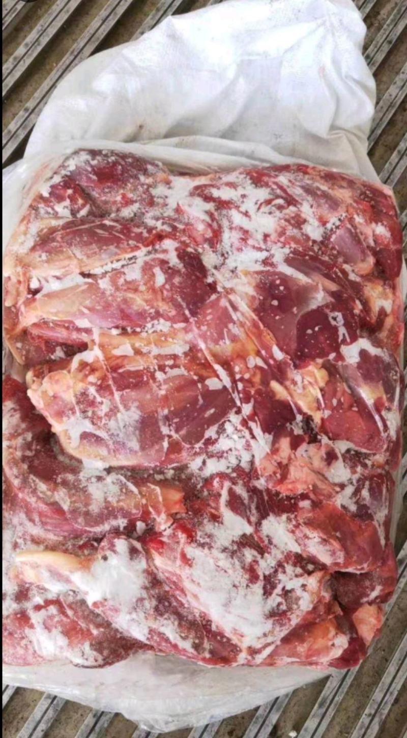 新鲜的牦牛肉以及冻货牦牛肉