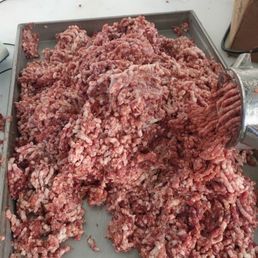 纯干无水精修牛肉馅，欢迎下单