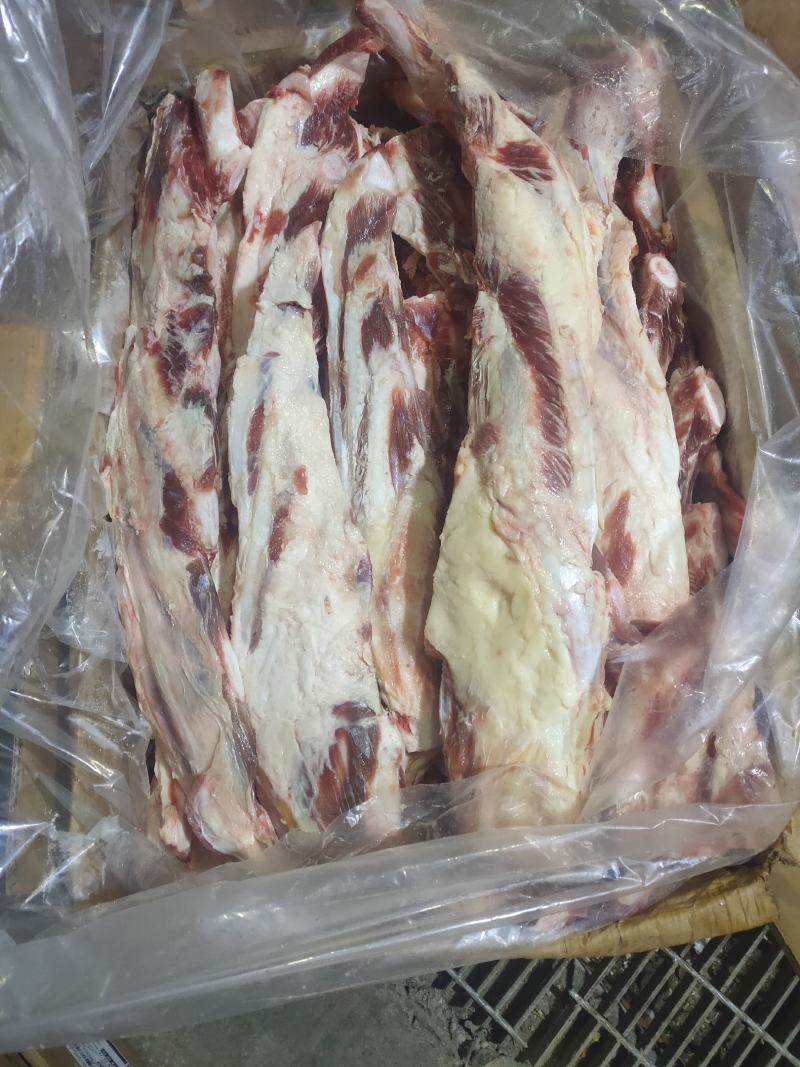 燕翅骨，炖汤肉是靠骨的香，都知道疼人的棉袄靠骨的肉是有道