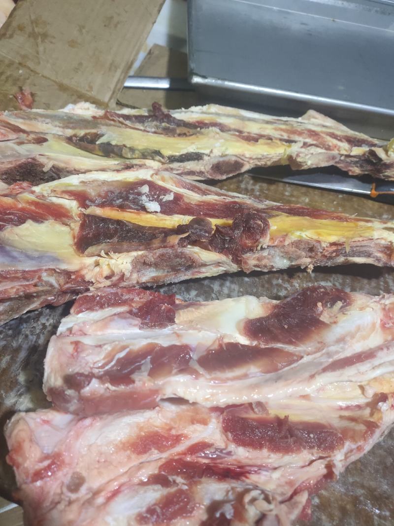 燕翅骨，炖汤肉是靠骨的香，都知道疼人的棉袄靠骨的肉是有道