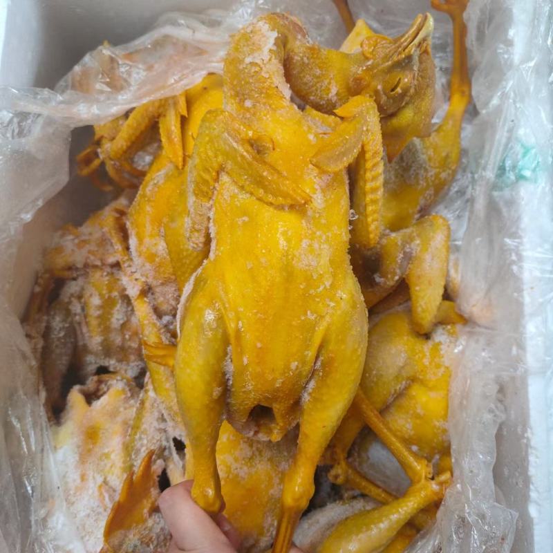 全熟盐焗鸡，跑山鸡，盐焗鸡腿，味道巴适，颜色漂亮
