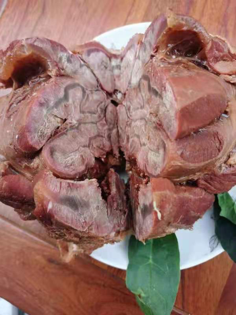 酱牛健，以优质产品为原料传统工艺制作而成，无任何添加！