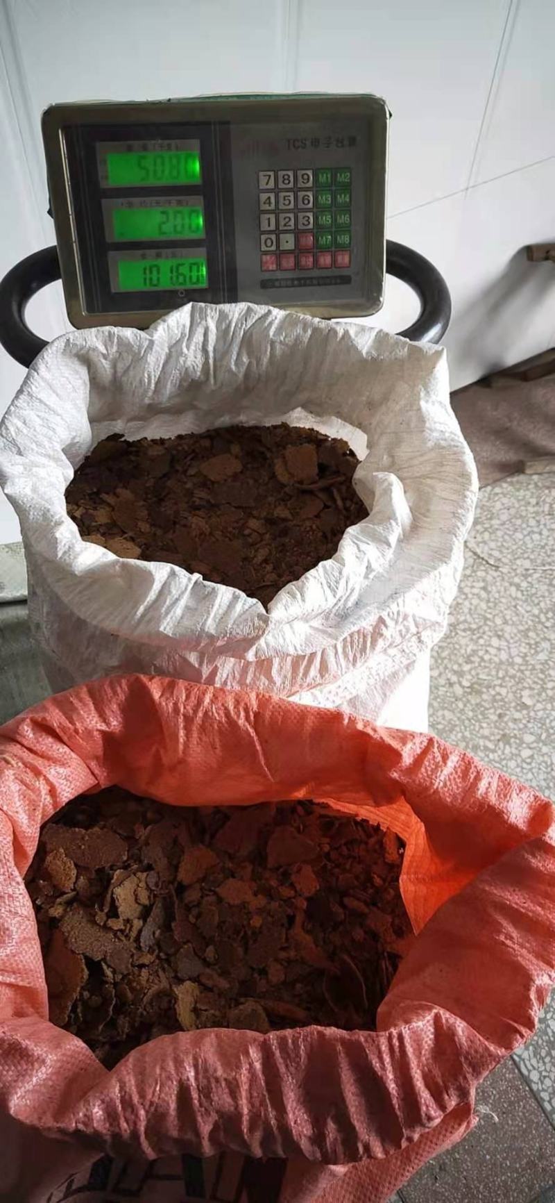 菜籽饼黄饼油枯饼肥料饲料种菜品质好欢迎订购咨询