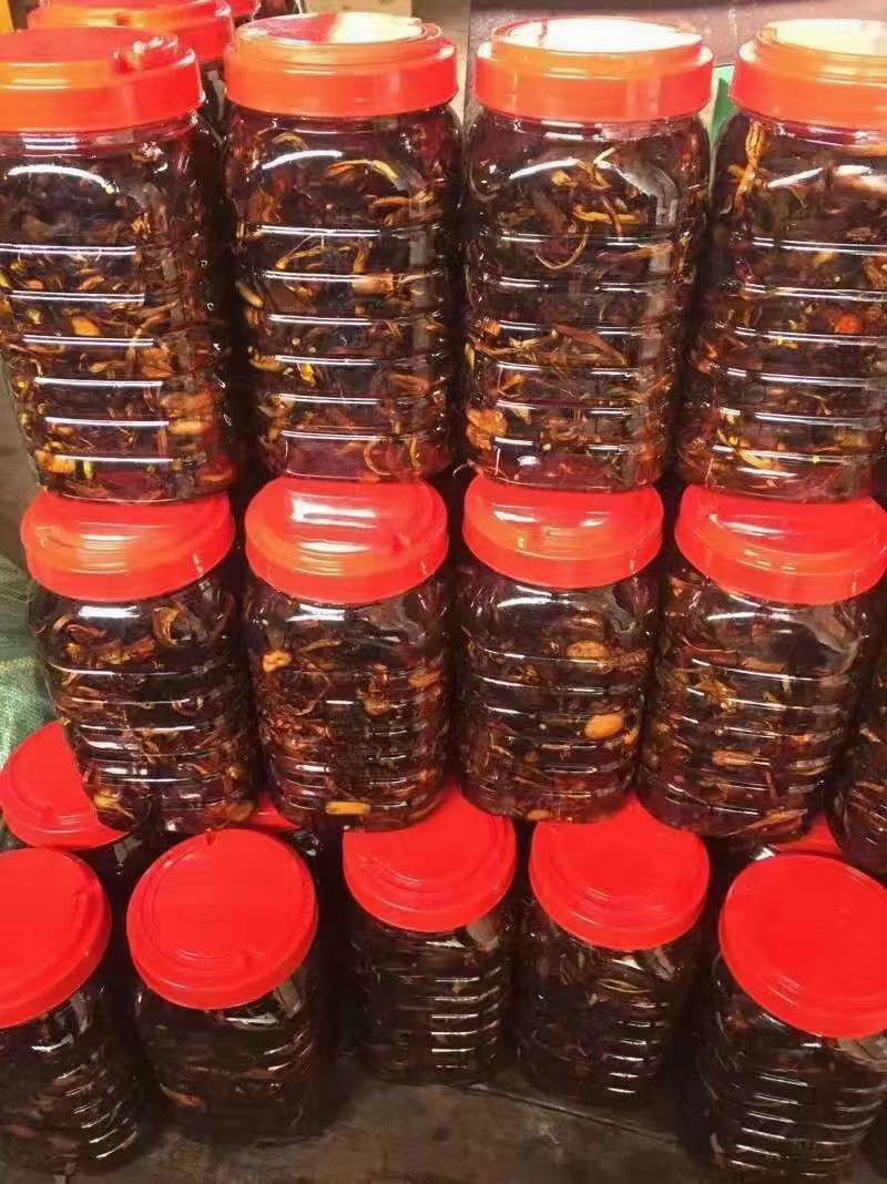 鸡枞油云南纯野生鸡枞油，无任何添加剂，色香味俱全