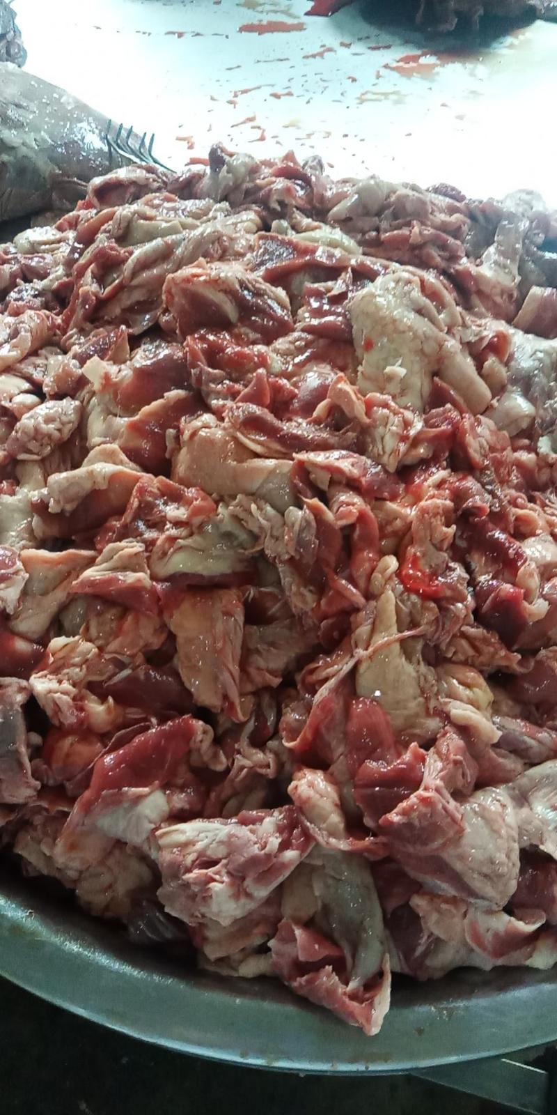 【牛碎肉】做牛肉干剔下来的边角料，就是筋和肉！长年有货