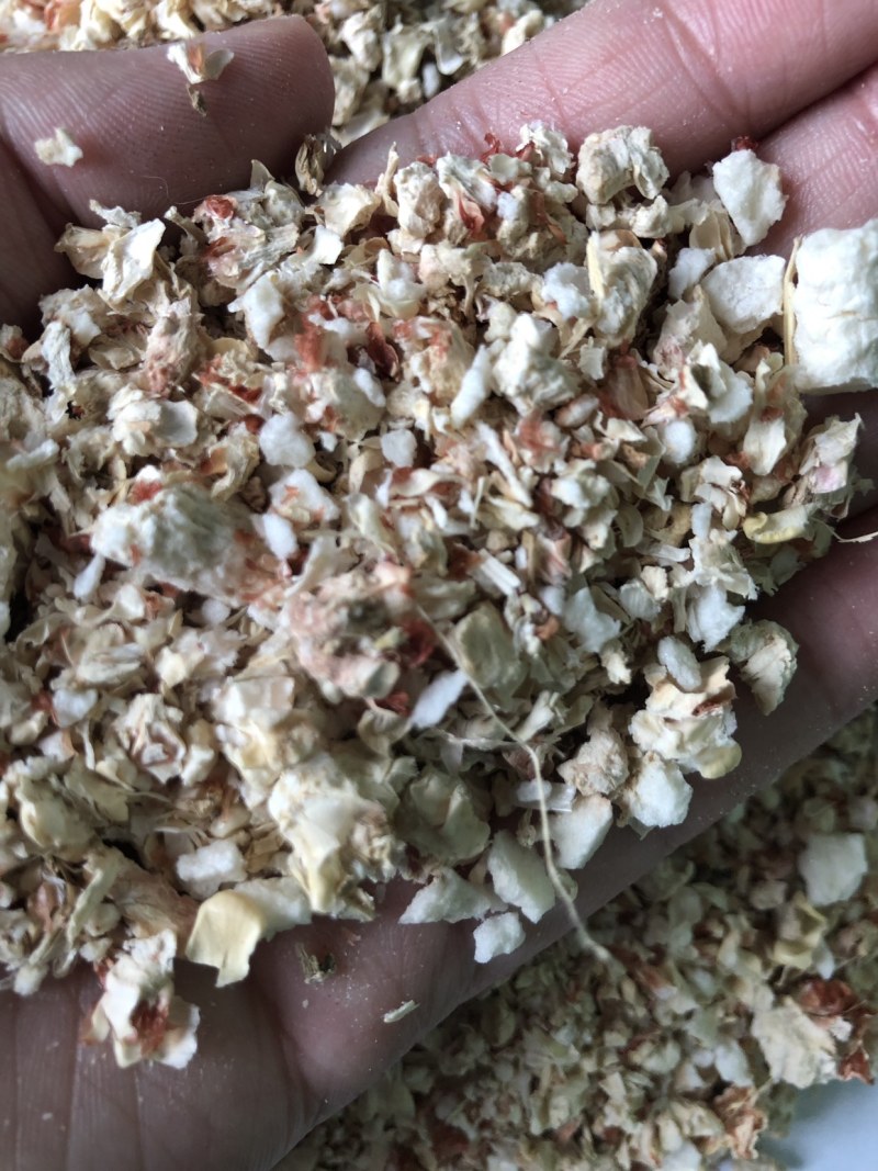 【厂家直销】玉米芯颗粒，保质保量，量大从优！
