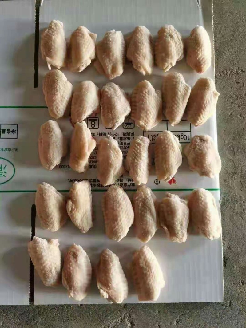 30克以下的小翅中，有需要的联系，质量很好厂家直销。