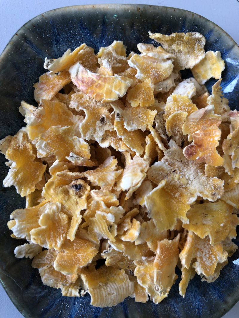 厂家大量供应玉米压片，质量保证。一手货源，量大从优！
