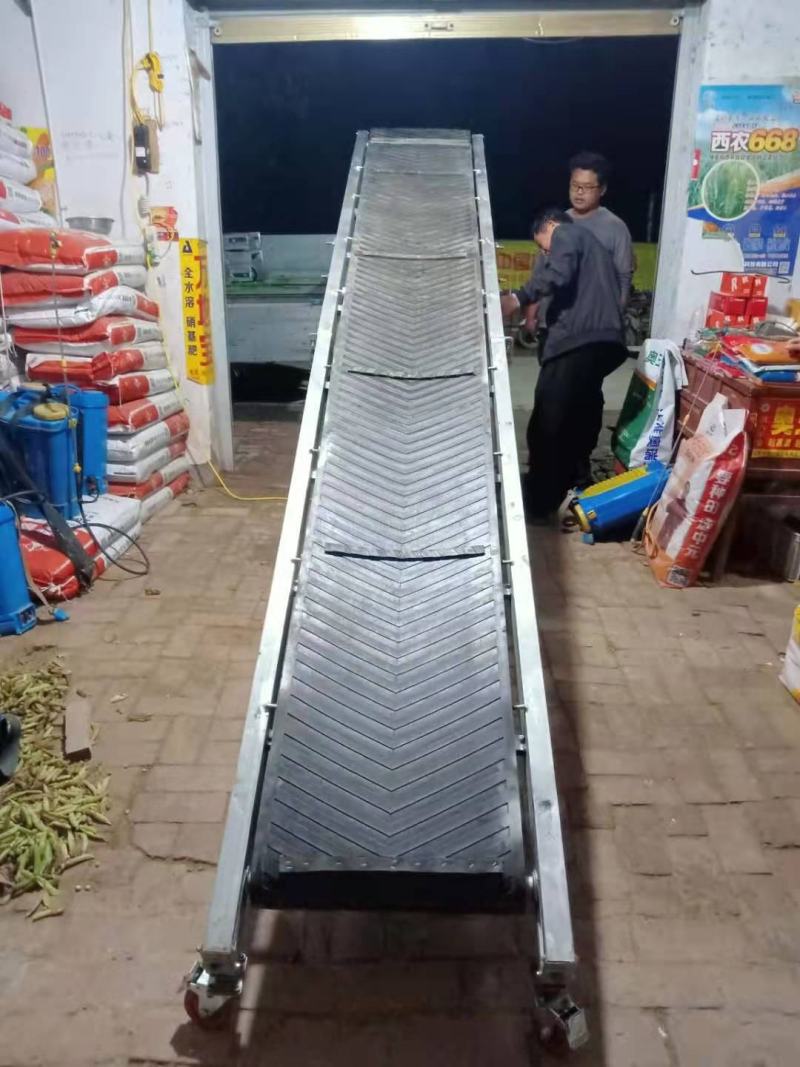 折叠升降式小型输送带输送机带正反转高低可调移动方便