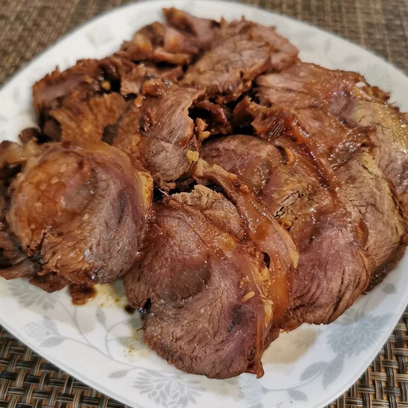 五香酱牛肉，工厂源头货源，全国批发解冻即食
