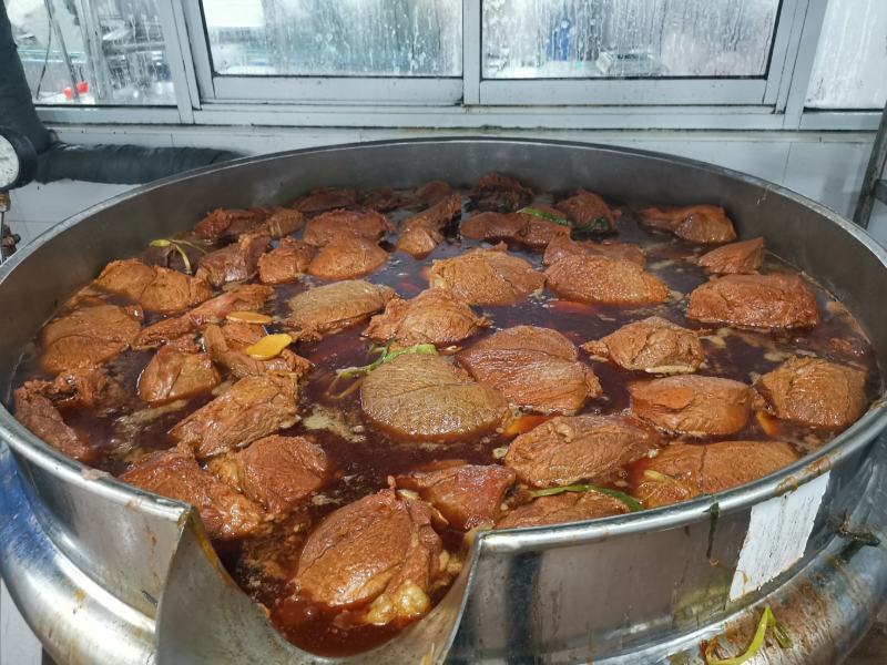 五香酱牛肉，工厂源头货源，全国批发解冻即食