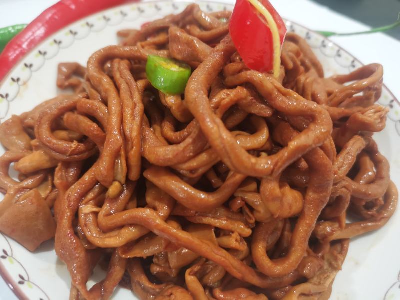 柠檬凤爪，柠檬鸭掌，香辣鸭肠工厂源头货源