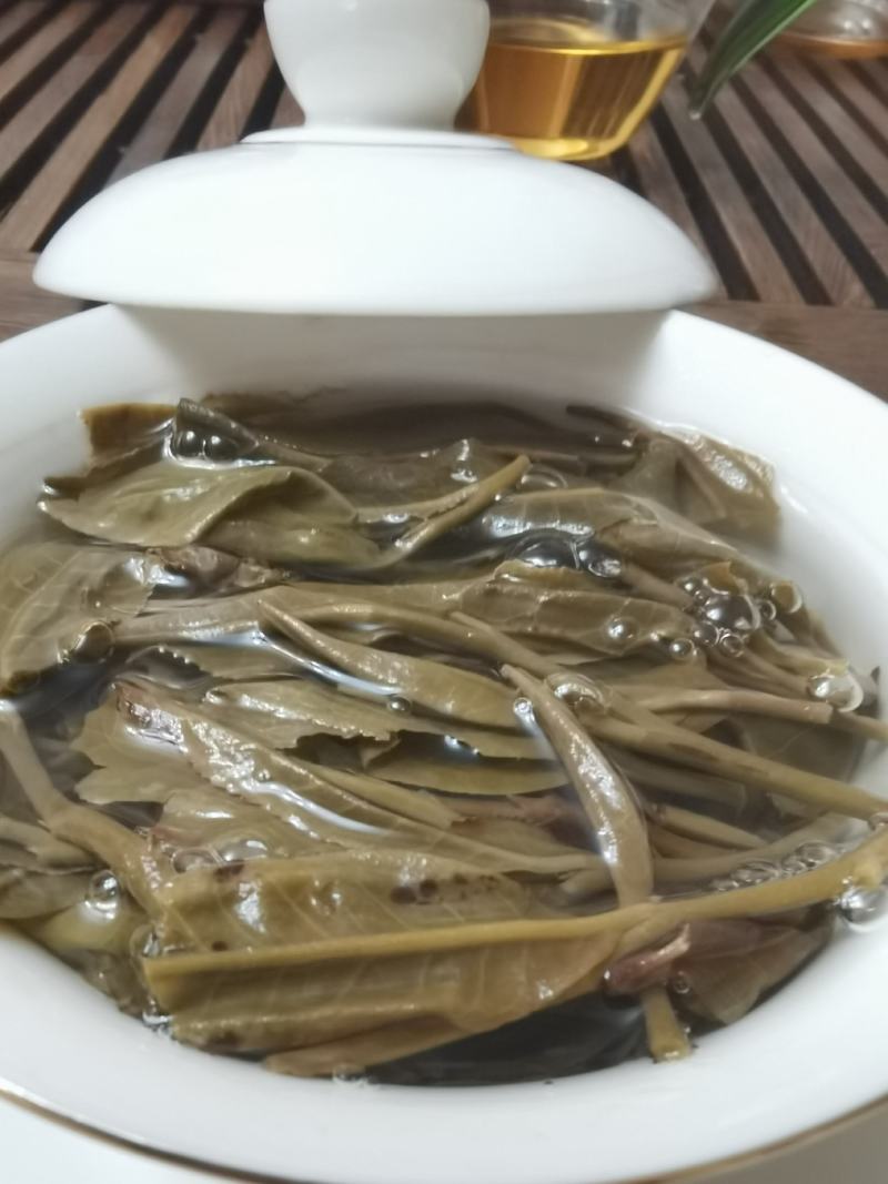 云南临沧勐库古树普洱茶