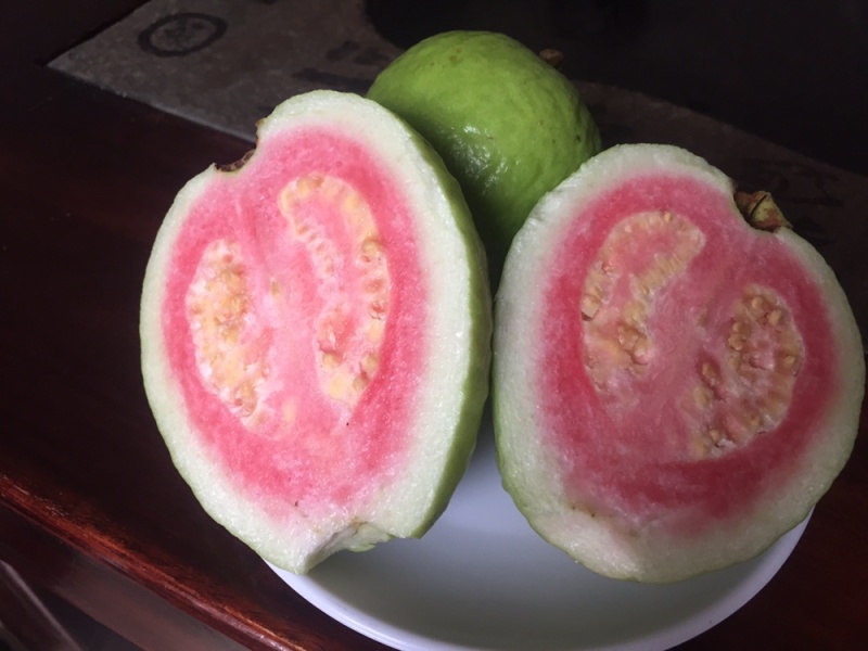 珍珠西瓜红石榴，甜度适中，味道脆脆…