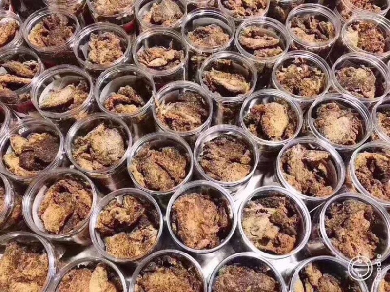 昌化黄牛肉干一盒毛重140克货源充足量大优惠