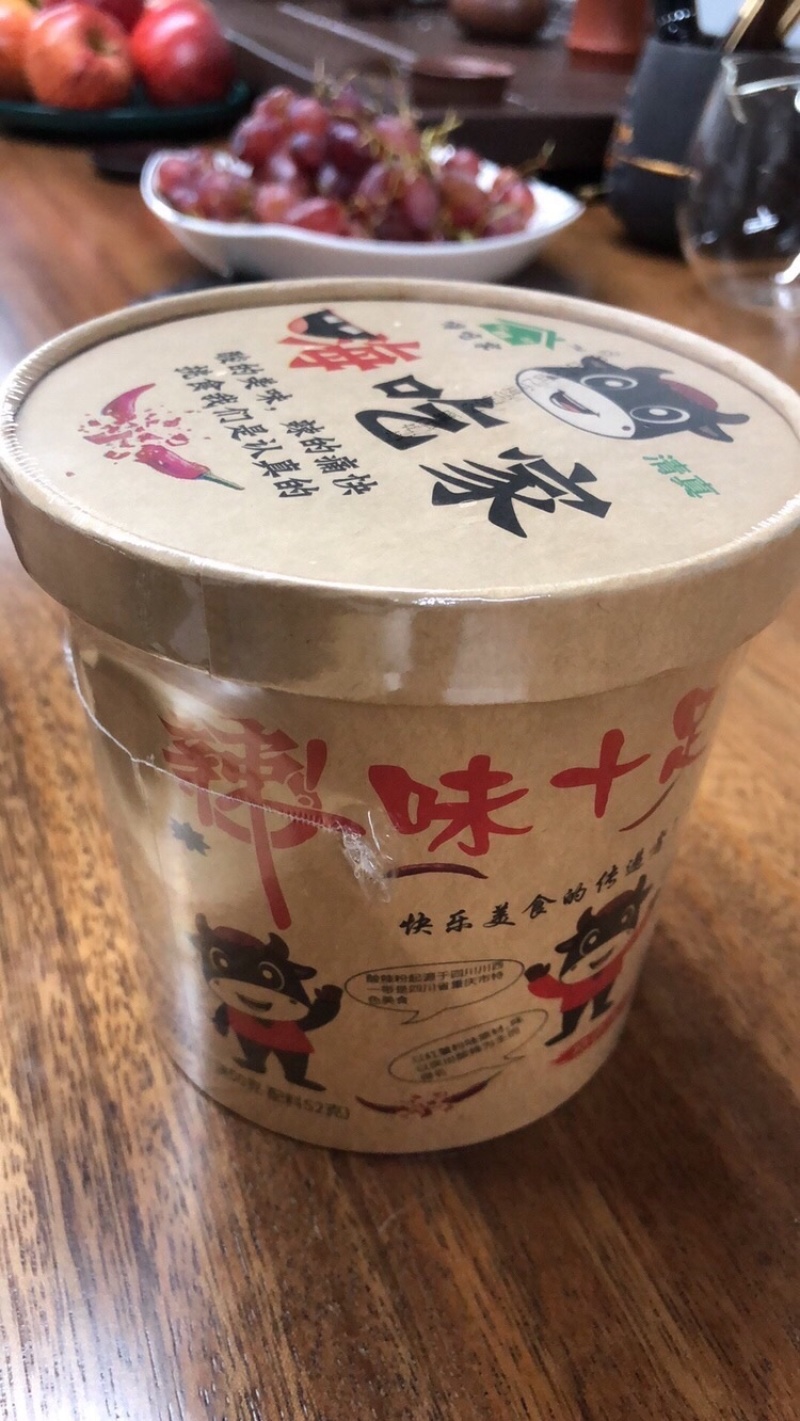 嗨吃家酸辣粉一箱6桶超级性价比