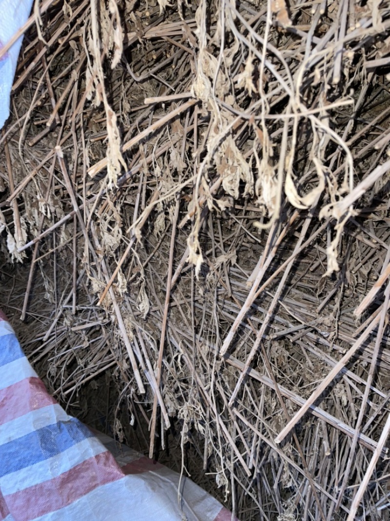 三年陈艾，大叶，保存好，品质好。清场地
