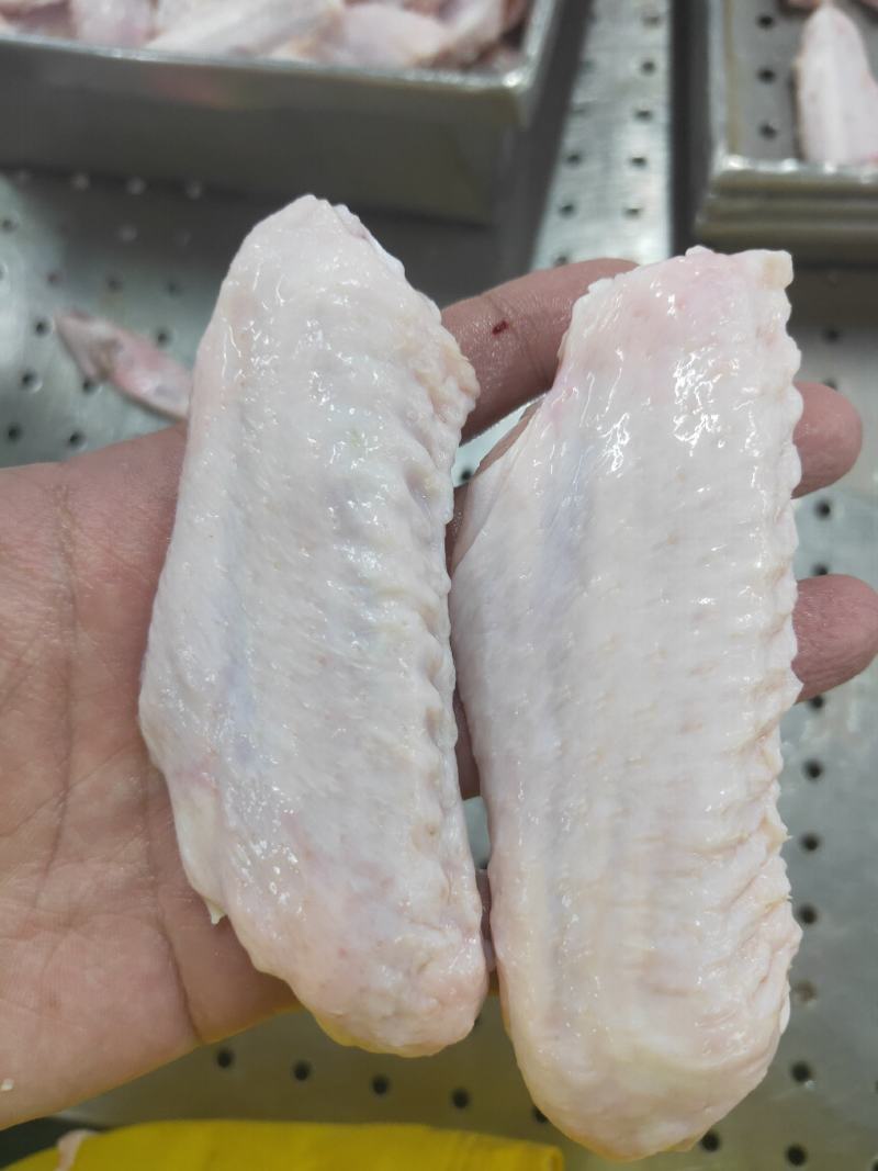 鸭翅中精修35g以上，各规格齐全，支持定制，量大从优