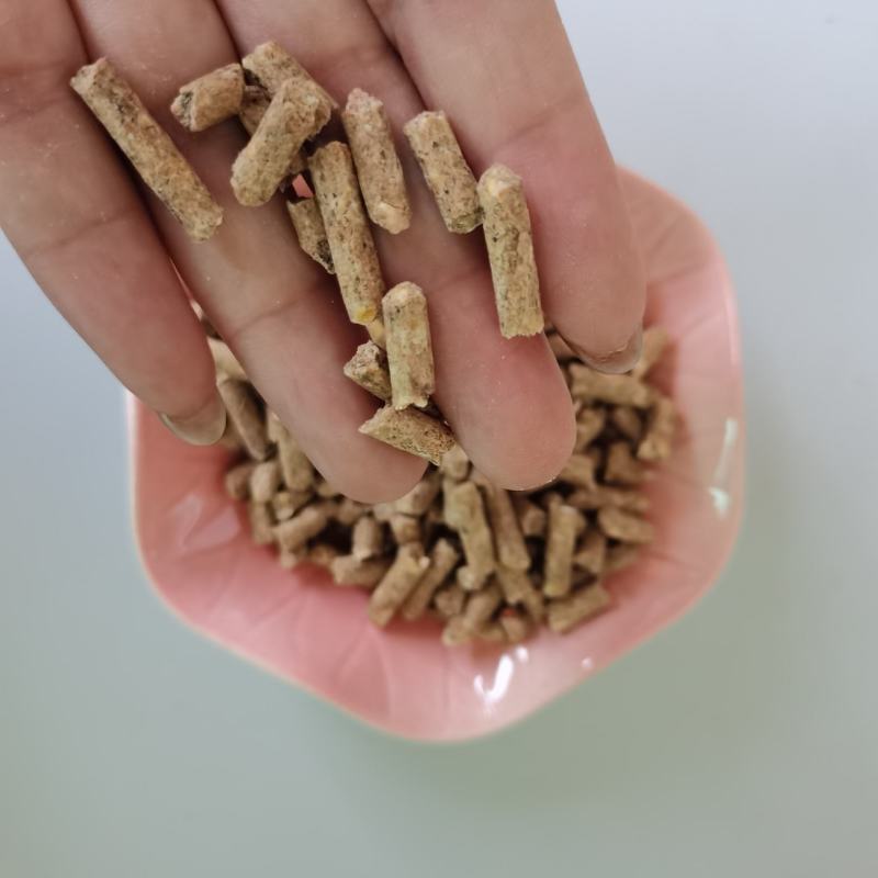 草颗粒全价颗粒厂家批发量大可以优惠质量保证草颗