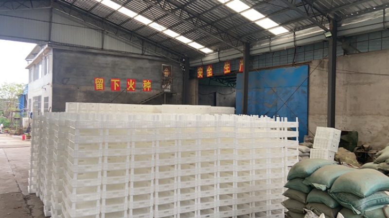 塑料周转箱，水果箱，蔬菜筐，各种型号定制塑料筐