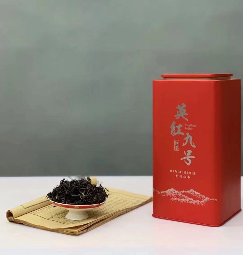 英红九号新品荒野款岩茶，干甜香纯，入口回甘