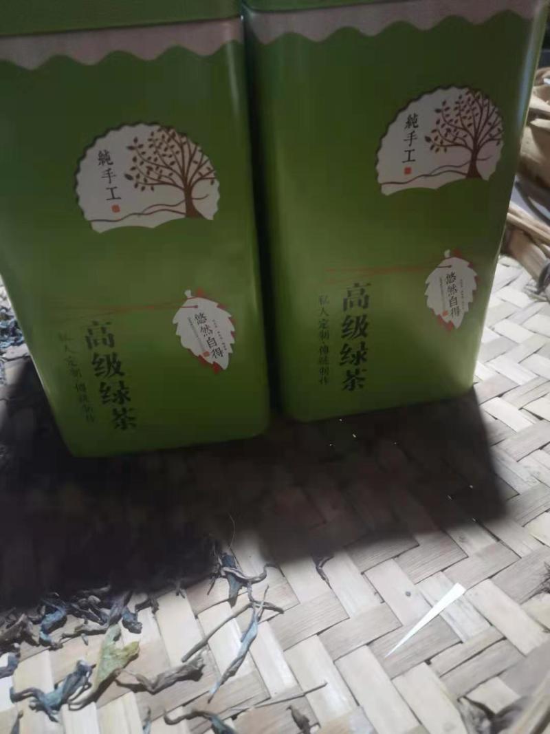 云南普洱古生态古树茶，口感甘甜清香甘甜回甘好