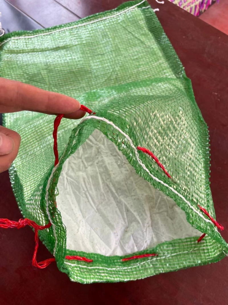 边坡绿化草籽植生袋护坡生态植草袋岩石边坡绿化带