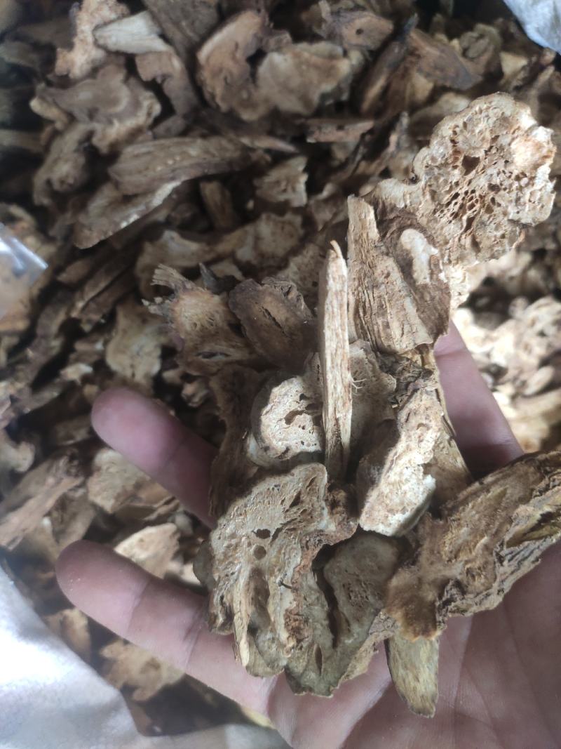 白术无硫干货各种规格欢迎选购！