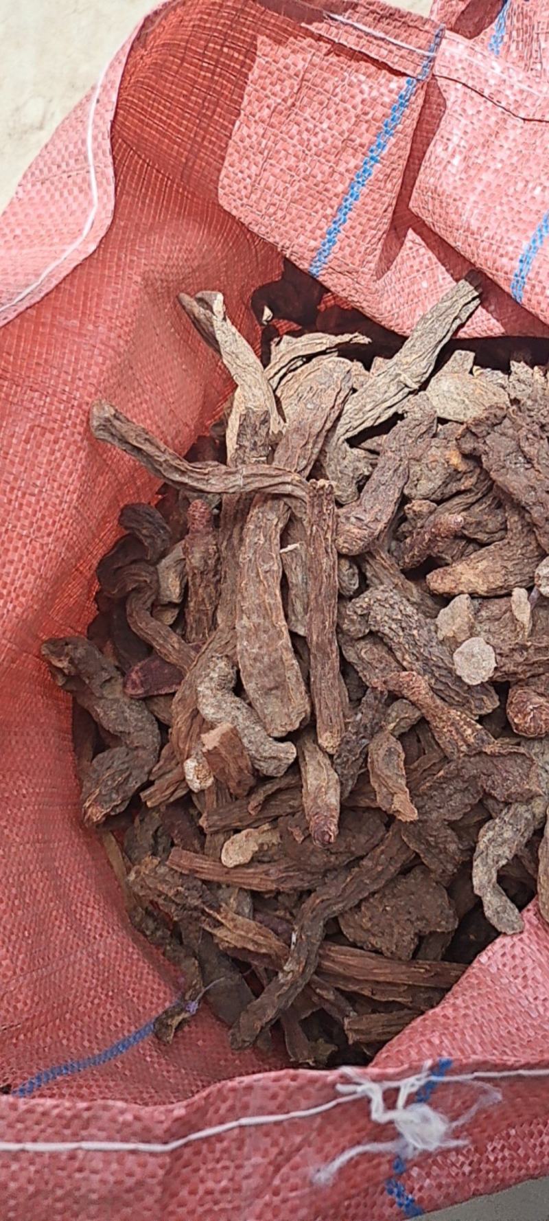 精品锁阳大通货6吨，欢迎选购