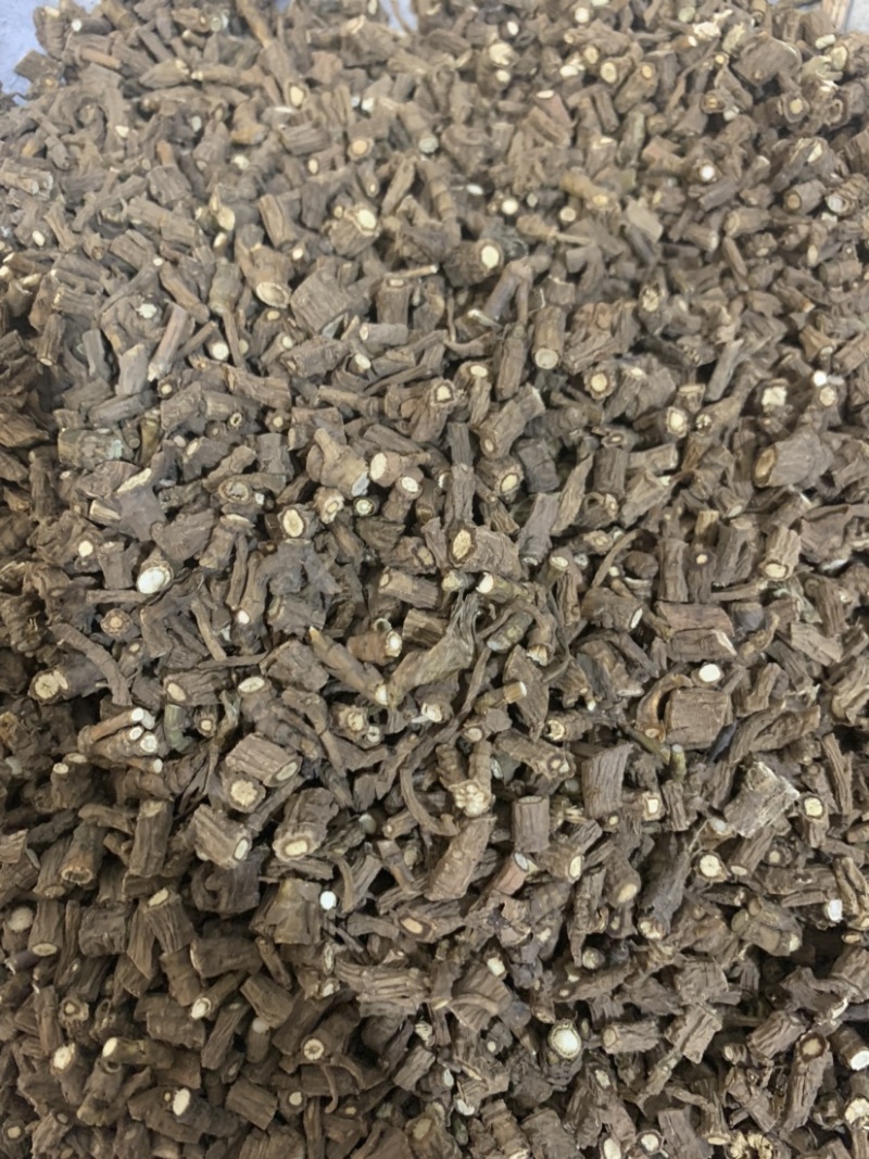 北柴胡中选0.4筛质量佳黑柴胡价格优