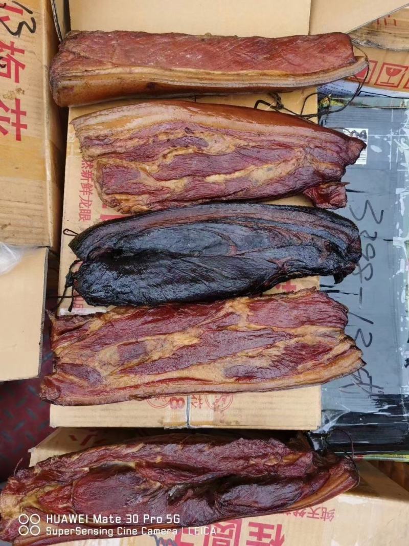 跑江湖地摊展会热卖精品烟熏腊肉前腿腊肉腿子肉